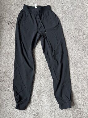 Lululemon Women’sBlack Jogger Pants - Casual Drawstring Trousers